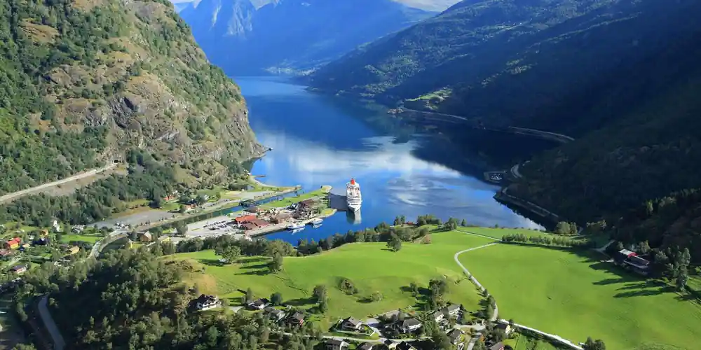 Aurland spread along the shore far below, seen from the viewpoint